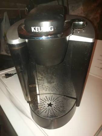 Keurig K60 coffee maker 1