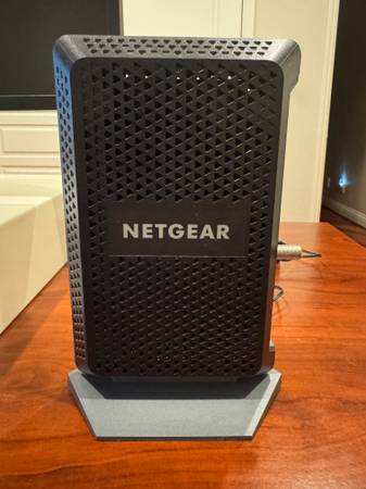 Netgear Nighthawk Multi-Gig Cable Modem CM1100 (for Xfinity/Comcast) 1