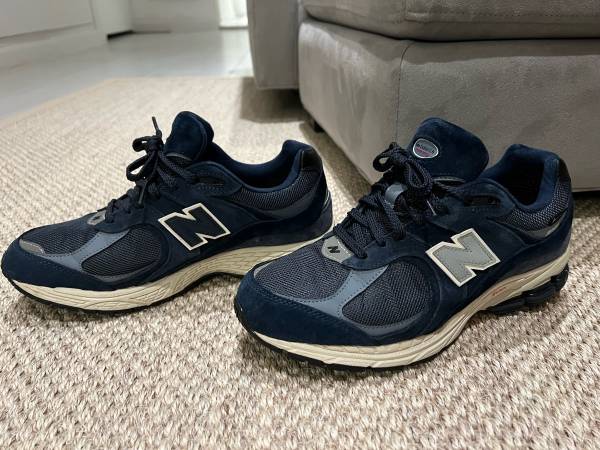 New Balance 2002R Navy/Arctic Grey 1