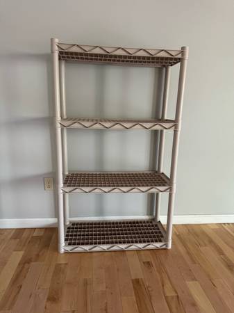 Plastic shelf 1