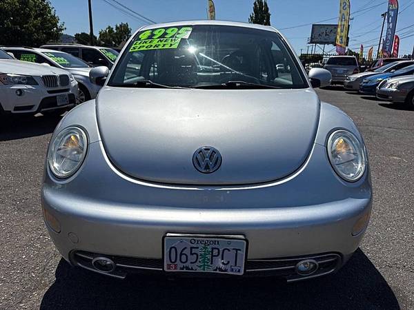 2001 Volkswagen New Beetle GLX 1.8T 2dr Turbo Coupe (6215 SE 82 AVE PO - $4995.0063475292532865123
