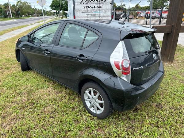 2012 Toyota Prius C - $7,500 (Punta Gorda)63470257012099123