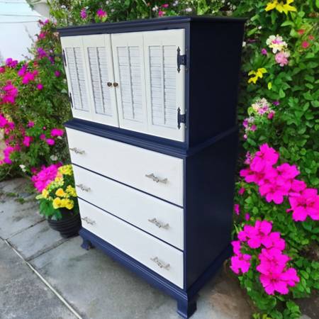 John Alden Group Solid Maple Dresser 1