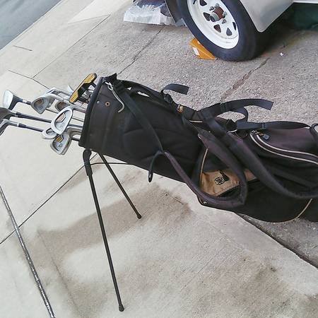 Hot Z Guinness Golf Bag n Master Grip 283 MC Irons Juego de palos, Driver - $75 (Staten Island)63471464837761122