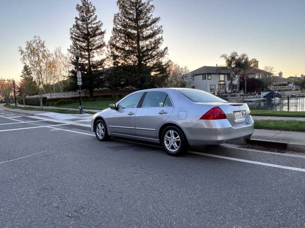 2007 Honda Accord EX un solo dueño, propiedad de persona mayor - $6,000 (san rafael)63617802833025121