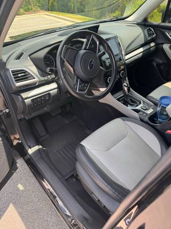 2020 Subaru Forester - Limited - $16,00063470075840513123