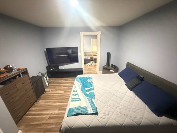 $1650.00 / 2br - 950ft2 - Beautiful 2 Bed, Historic District Apartment63762914102017123