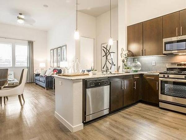 $2,570 / 1br - 958ft2 - Large Conference Room, Microwave, Night Patrol (Woodland Hills)63840112991747120