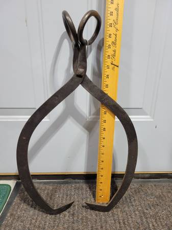 Vintage large ice tongs 1