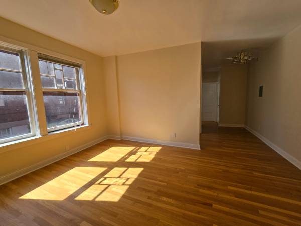 $1,695 / 1br - 700ft2 - Two Bedroom Apartment Stadium District. Going Fast! (Tacoma)63929302531842121