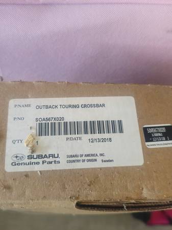 BRAND NEW Thule Crossbars – Subaru OEM – Never Used! 🚗 1