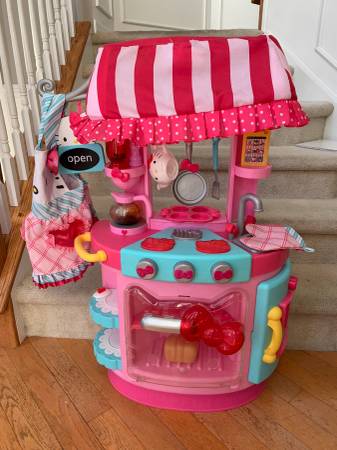 Hello Kitty Kitchen Cafe Child Play Set Sanrio 2014 1