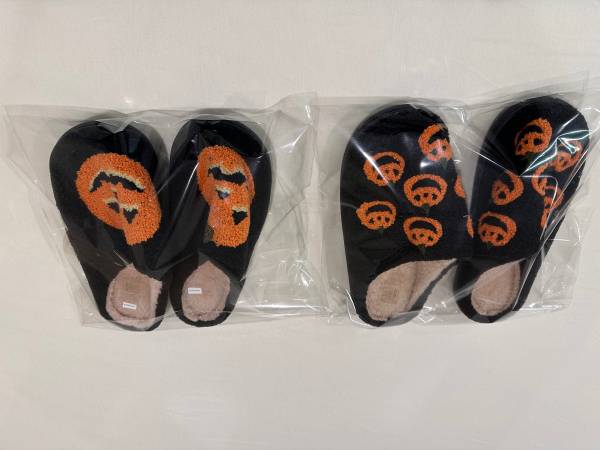 New Halloween Slippers Size 4.5y for kids 1