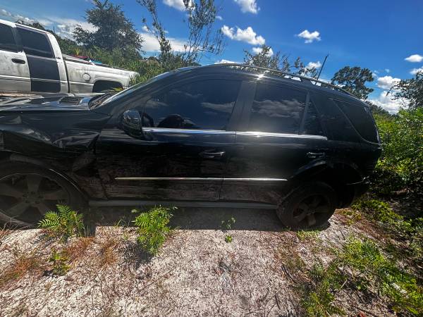 Mercedes ml350 - $2000 (Lehigh Acres)63470258356099123