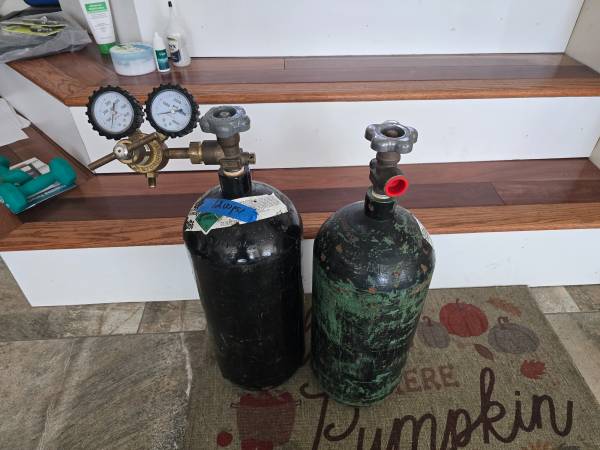 Nitrogen for HVAC work 40 cubic feet 1