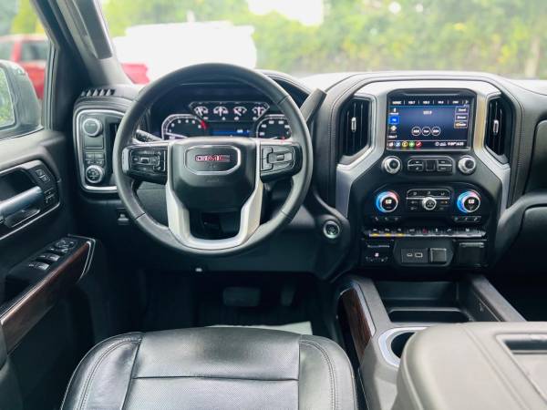 2021 GMC SIERRA DENALI 4x4 - Photo 12