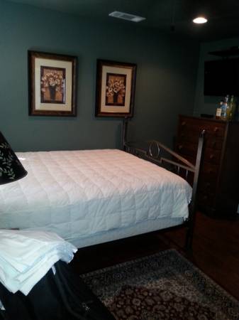 $310 / 1br - Perfect for traveling Professionals (hanford)63777339580291120