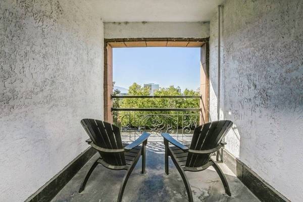 $989 / 325ft2 - Obtén 1 Mes Gratis en Apartamento Estudio @ Renew on Temple (Memory Grove)63671077771777122