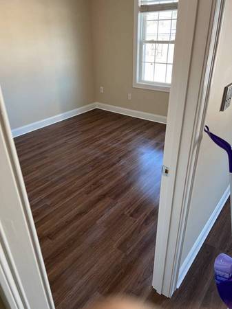 $870 / 1br - Newly renovated studio 1bed 1bath in the heart of Woodbridge (Woodbridge)63676257589251121