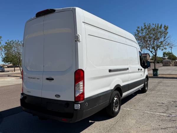 2018 Ford Transit T350 High - Photo 6