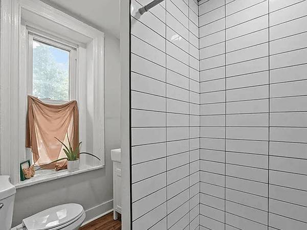 $550 / 1br - __Cozy studio__400 E Vernon Rd APT 6__ (Philadelphia, PA)64024498144385121