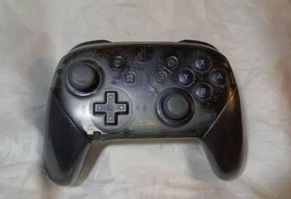 Nintendo Switch Controller 1