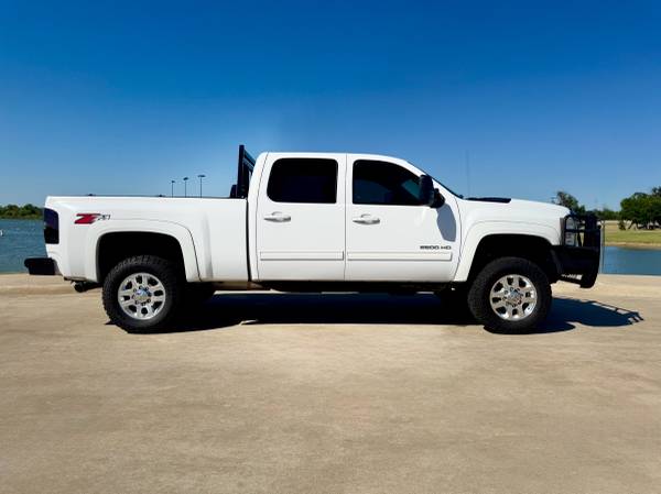 2013 Chevrolet Silverado 2500HD LTZ 4X4 Z71 - $14,900 (Greenville)63485236207107121