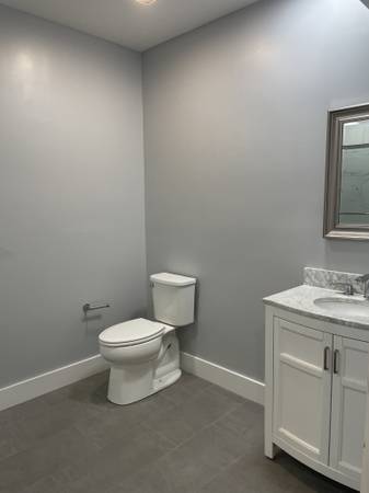 $3,900 / 2br - South Boston 2 Bed/2 Bath Luxury Apartment | Near Broadway Station (South Boston)63620195507201124