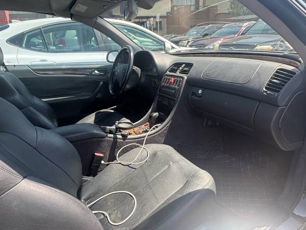 2003 mercedez clk 320 - $4,000 (Canyon Country)63618219842945124