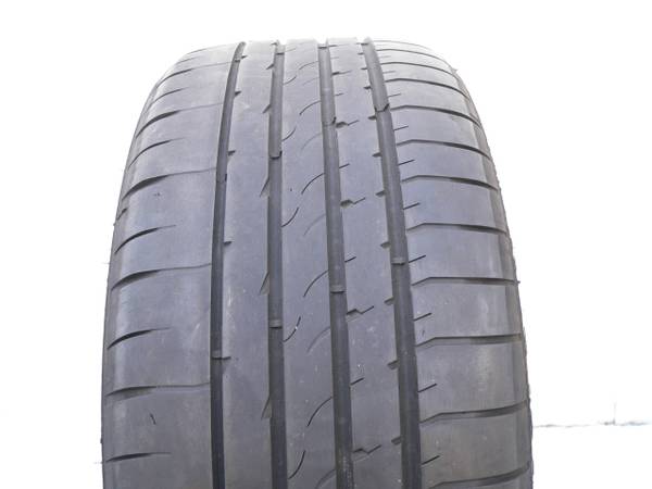 --50% life-- 265 35 22 Goodyear Eagle F1 Asymmetric 3 1