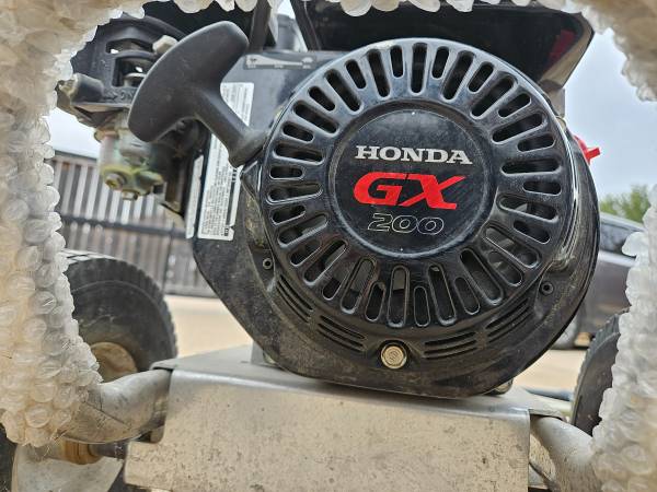 Honda / Work Pro Series Pressure Washer.  No pressure. 1