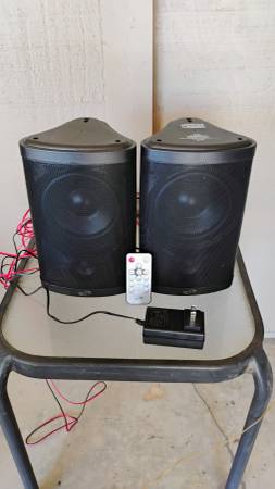 ILIVE WIRELESS OUTDOOR SPEAKERS with REMOTE 1