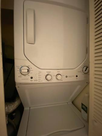 GE Laundry Center 1