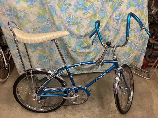 WANTED OLD SCHWINn BICYCLES 1
