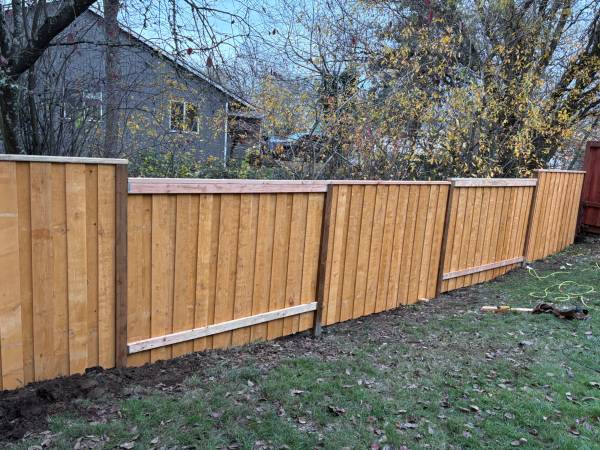 Fence Repairs & Replacements – Winter Discounts Available 1