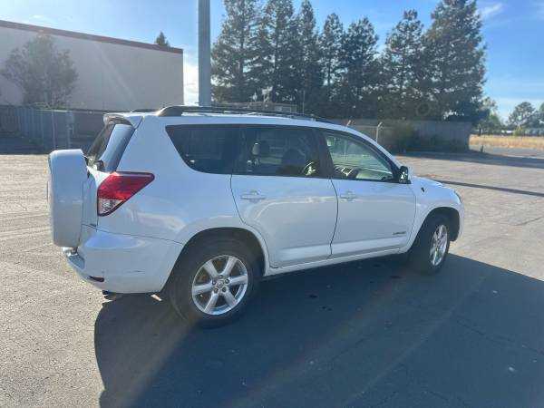 2008 Toyota RAV4 SUV V6 Limited 4WD - $8,500 (Santa Rosa)63471062730369123