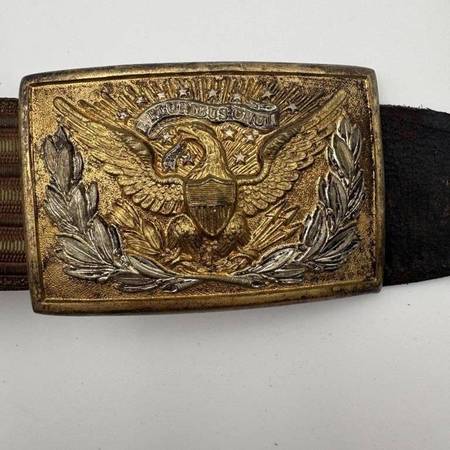 Wanted militaria 1