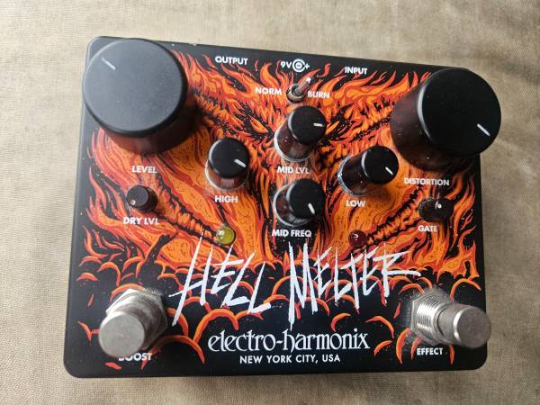 Electro-Harmonix Hell Melter HM2 clone distortion 1