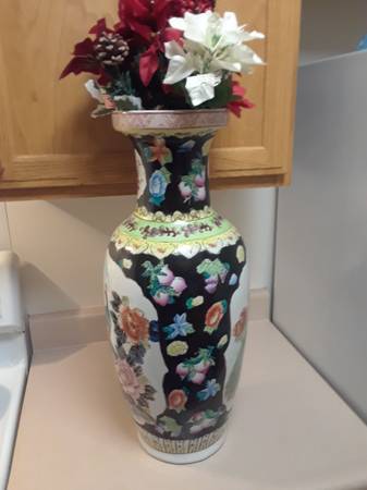 Vase 1