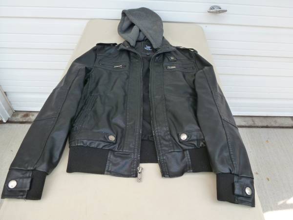 leather - looking, small jacket, very nice 1