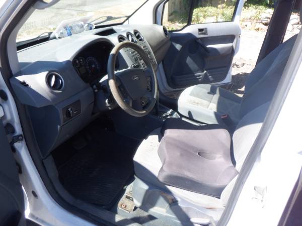 2010 Transit Connect - $5,500 (SW Olympia)63469766101763123
