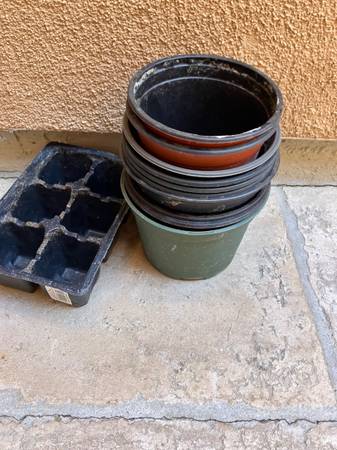 Garden pots 1
