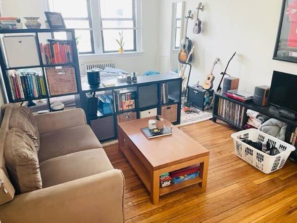 $2,100 Amazing Renovated -No Fee Studio - Harvard Design, laundry on site- (Cambridge, Harvard Design, Harvard sq)63996833752323123