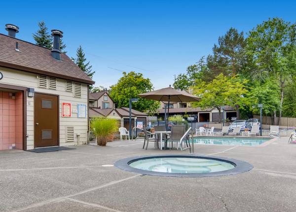 $1,750 / 2br - FREE GIFT w TOUR + More than 100 Nearby Parks - In-Unit Washer & Dryer (Beaverton)63914855632514123