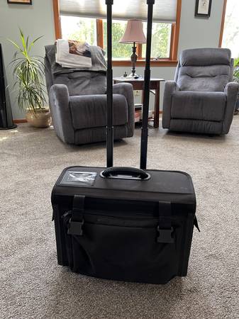 Suitcase with wheels 1