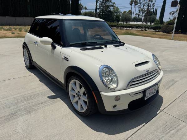 2006 Mini Cooper S R53 6Speed Manual - $4,90063437150839681122