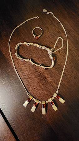 Amber silver set - necklace, ring, bracelet 1