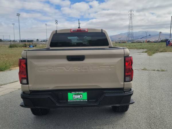 2024 Chevrolet Colorado 2WD WT - Photo 5