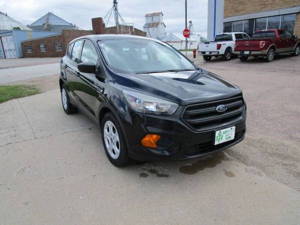 2018 Ford Escape S 4dr SUV IN HOUSE FINANCING! - $12,000 (Danbury, IA)63437373182723124