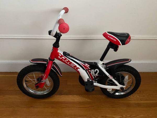 trek jet bicycle Series 16 Bicycle, 16